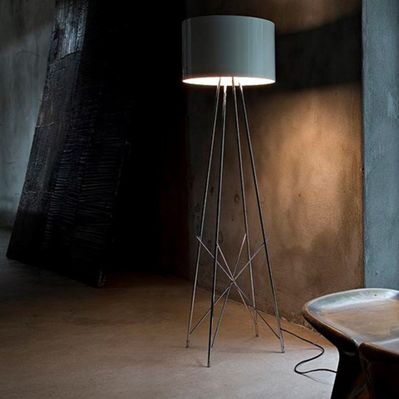 flos-ray-f2-lampada-da-terra-bianco-2